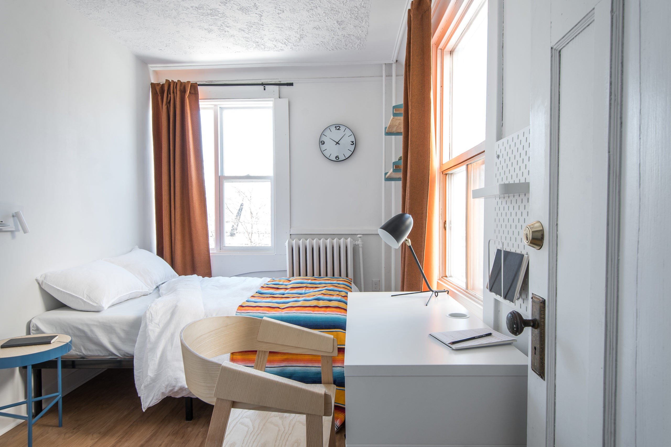 commodore 5 bed bedroom